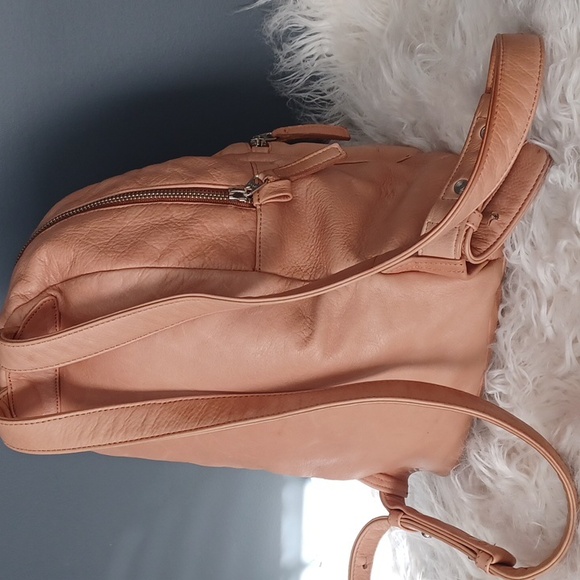 BAGGU  Milled Lrarher Backpack main image 9